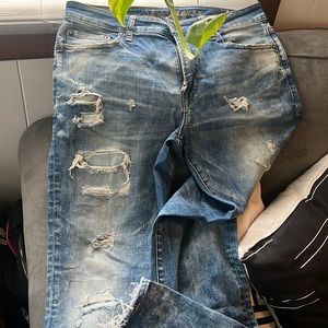 Mens distressed stretch jeans